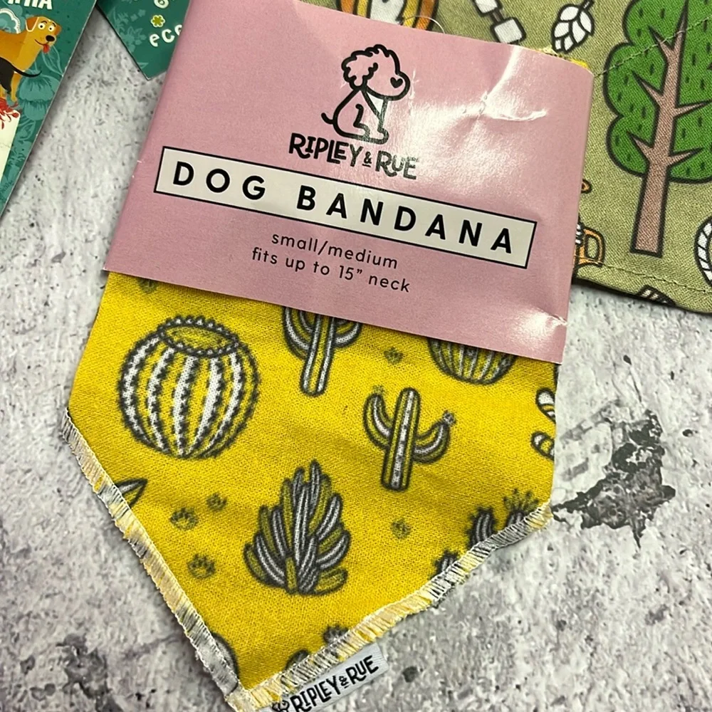 NWT Lot of 8 Medium Size Dog Bandanas & Collars